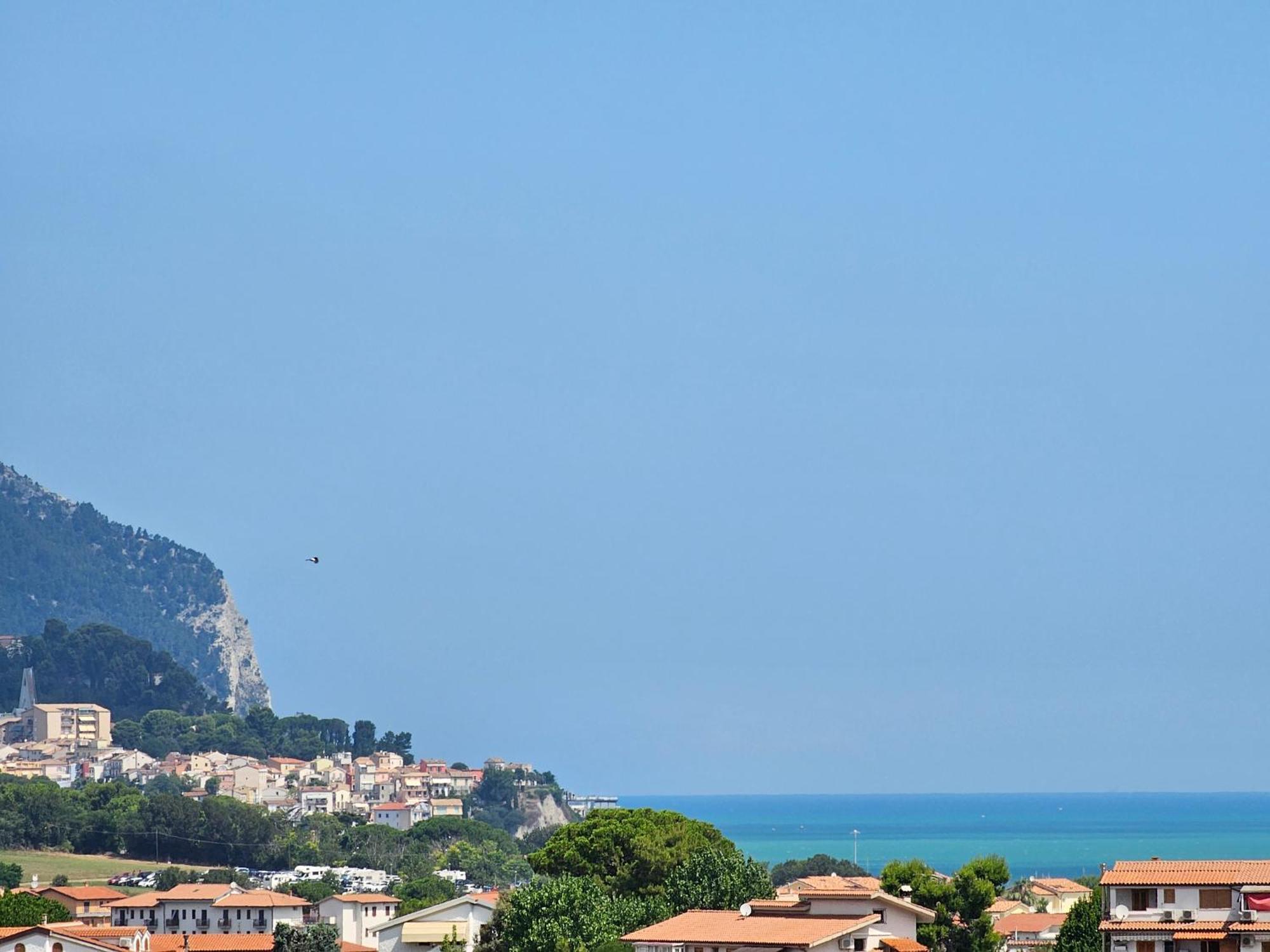 Voglia D'Amare Bed & Breakfast Numana Exterior photo
